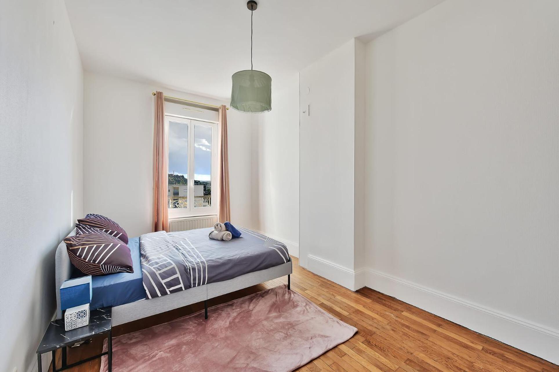L'Oasis Urbaine - Spacieux Et Elegant Pour 5 Pers Saint-Fons Экстерьер фото